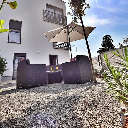 Ada 2 Apartman Fiume